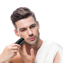 Carregar imagem no visualizador da galeria, Mini Barbeador Elétrico Unissex

